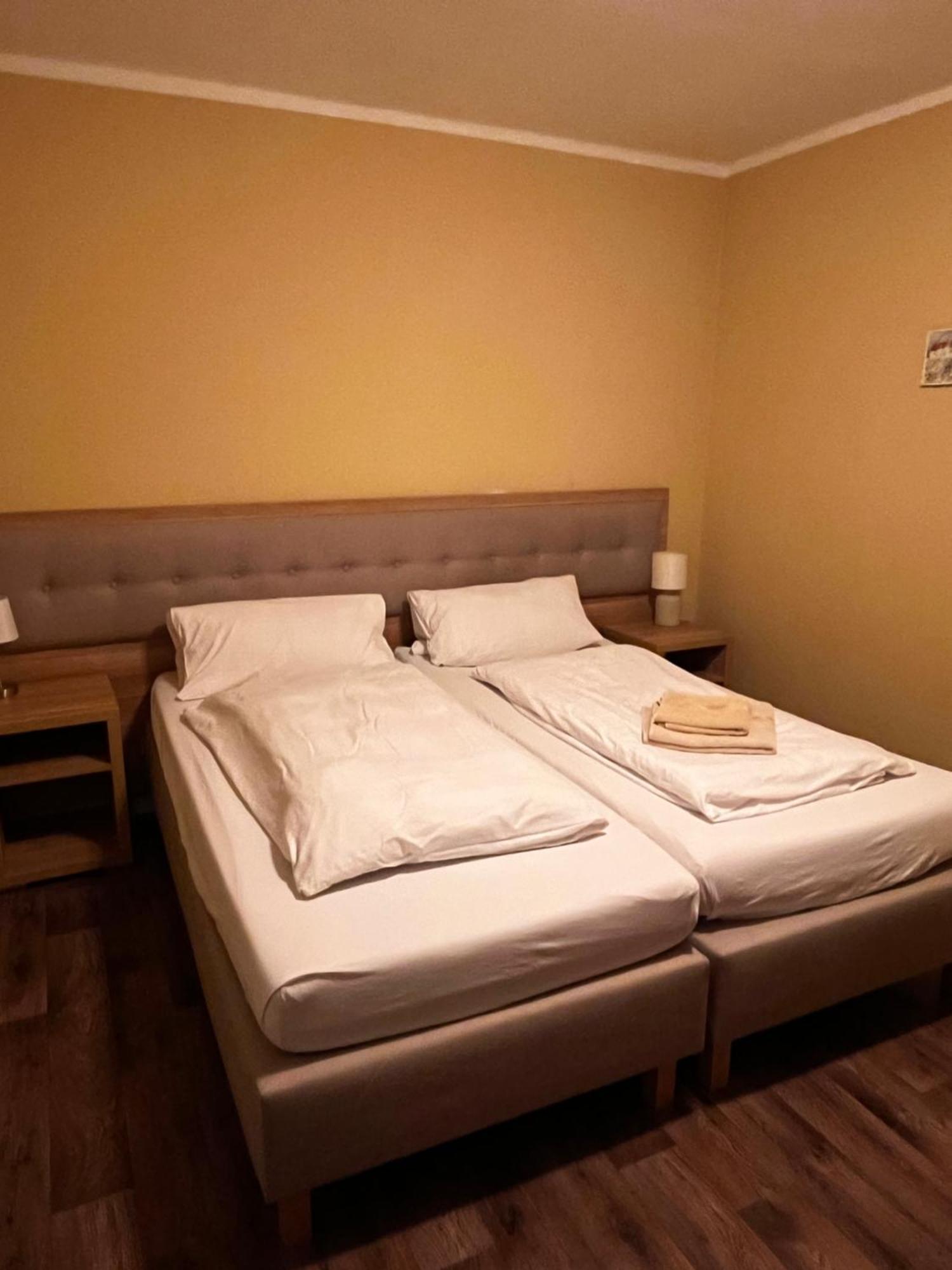 Hotel Zur Post Limburg Bad Camberg Hunfelden المظهر الخارجي الصورة