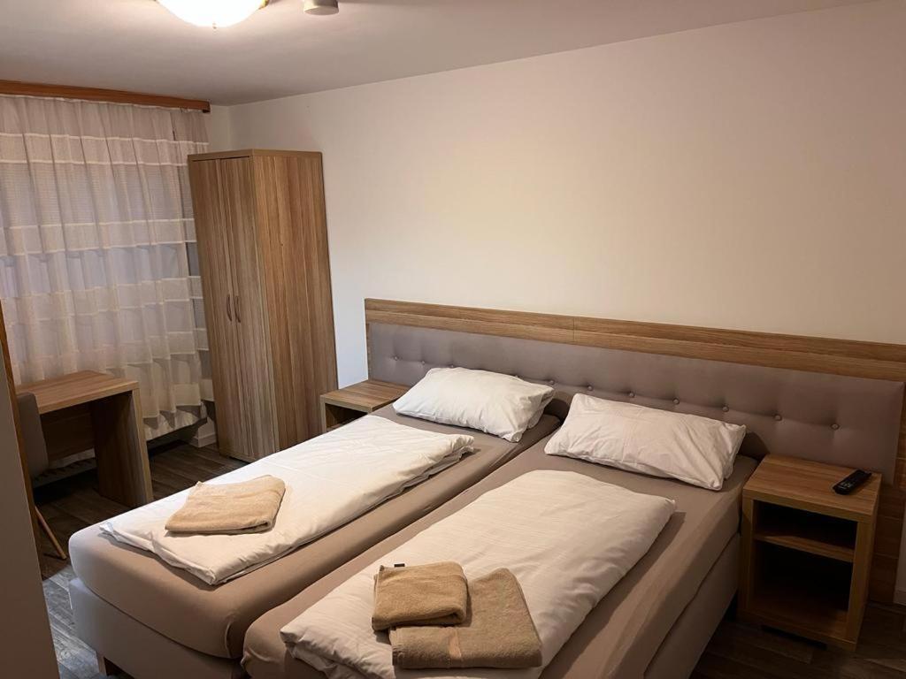 Hotel Zur Post Limburg Bad Camberg Hunfelden المظهر الخارجي الصورة